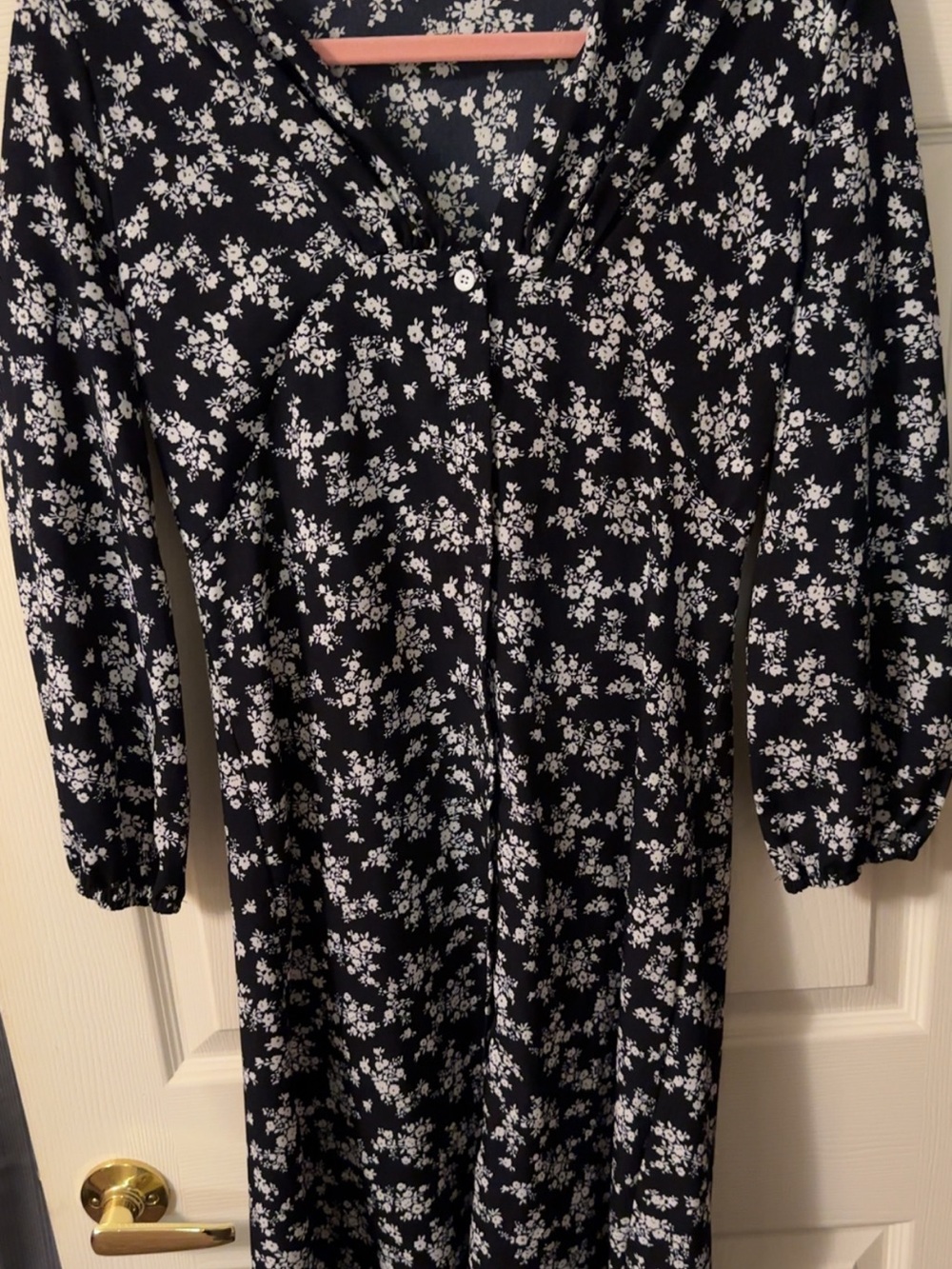 SHEIN Black and White Floral Long Sleeve Button-Front Dress